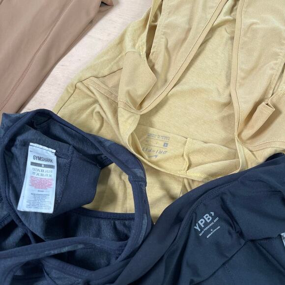 Nike, Gymshark, Aerie, YBP workout clothes bundle size small leggings/tops - Picture 7 of 11